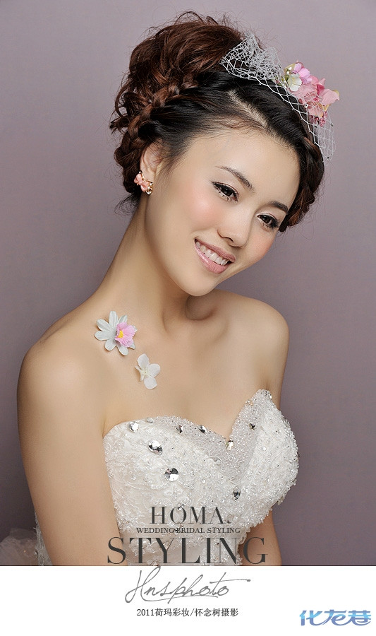 【荷玛彩妆嫁衣馆】来自南京顶级跟妆团队、高