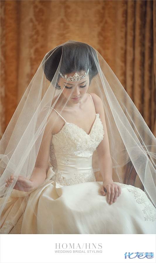 【荷玛彩妆嫁衣馆】来自南京顶级跟妆团队、高