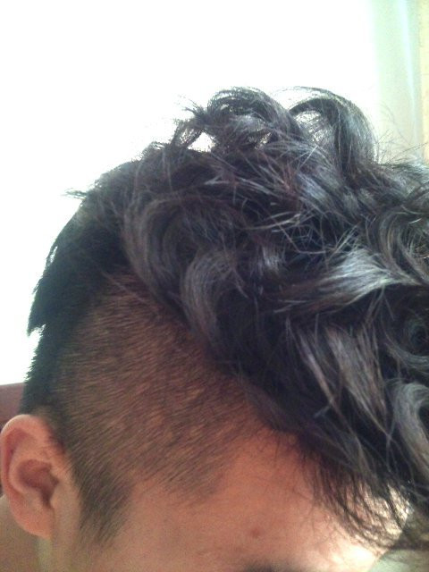 为迎双节,帮家里闷骚<em>男人</em>做<em>发型</em>,剪发,电发,造型